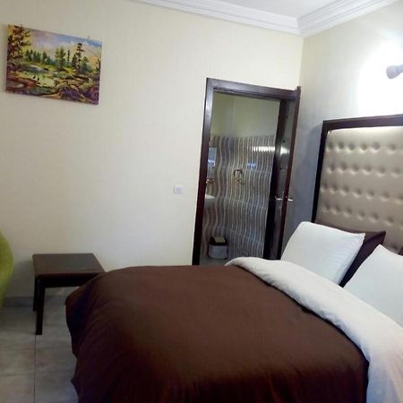Hotel Saphir Abidjan Exterior foto
