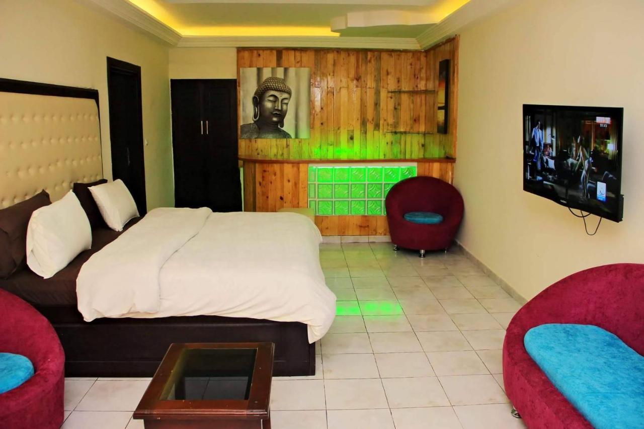 Hotel Saphir Abidjan Exterior foto