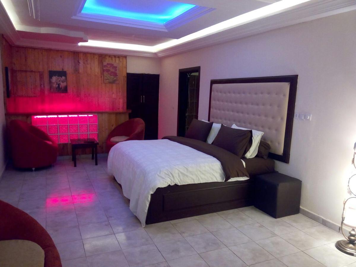 Hotel Saphir Abidjan Exterior foto