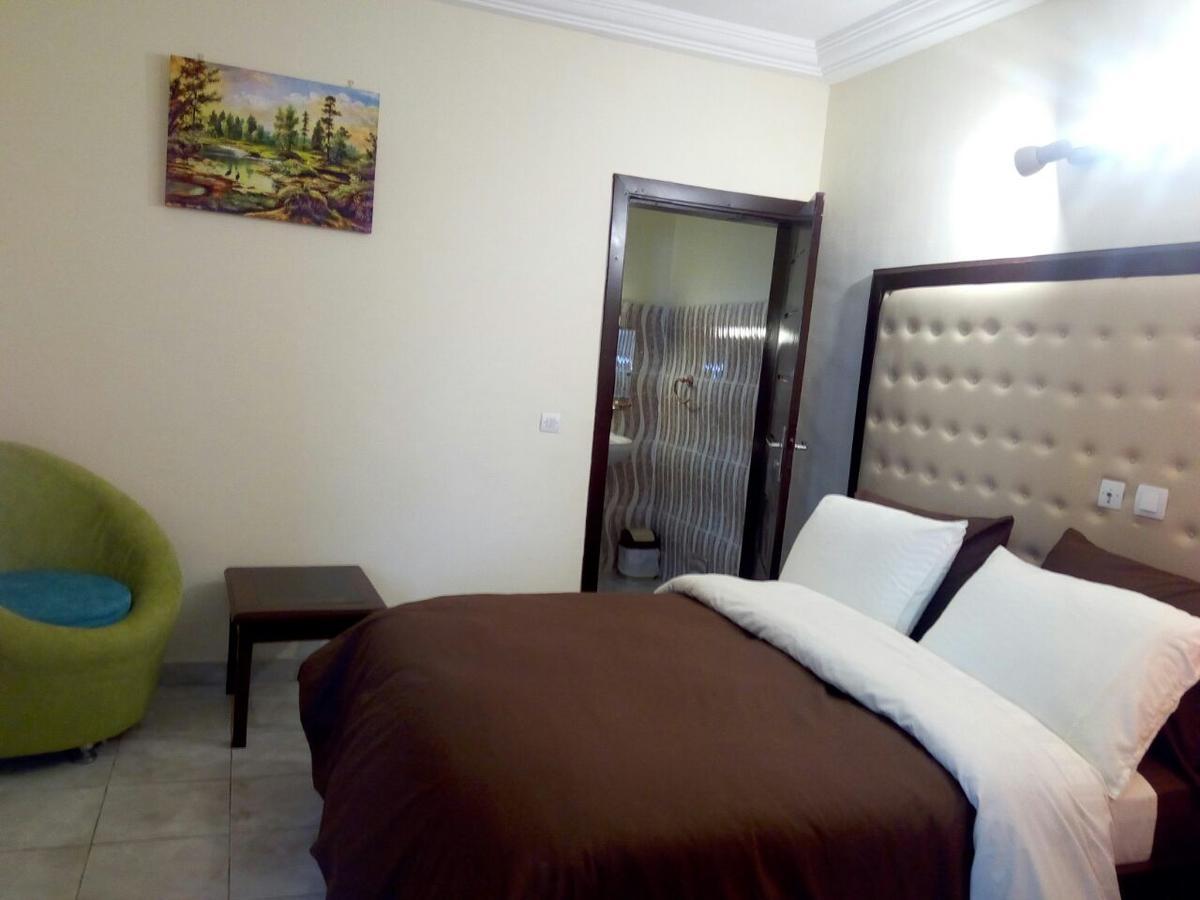 Hotel Saphir Abidjan Exterior foto