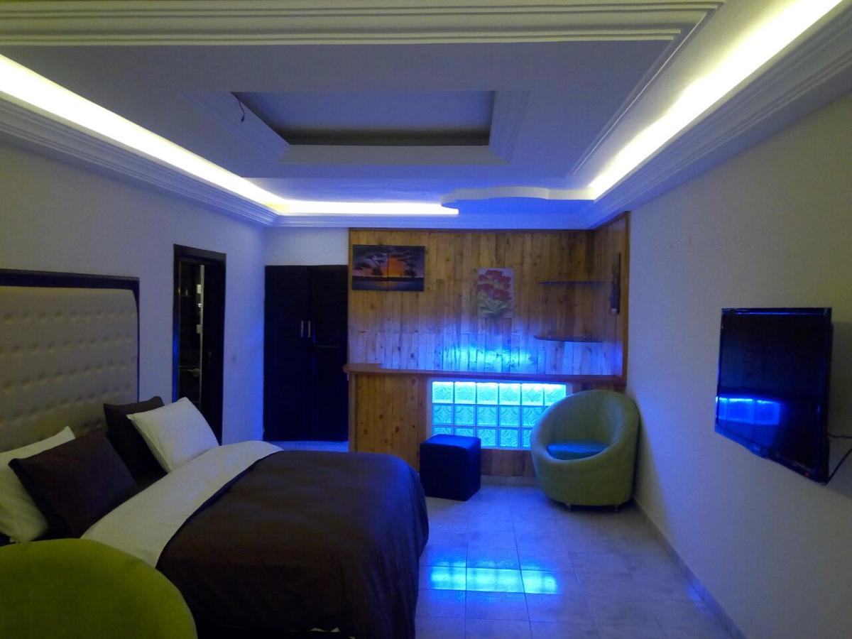 Hotel Saphir Abidjan Exterior foto