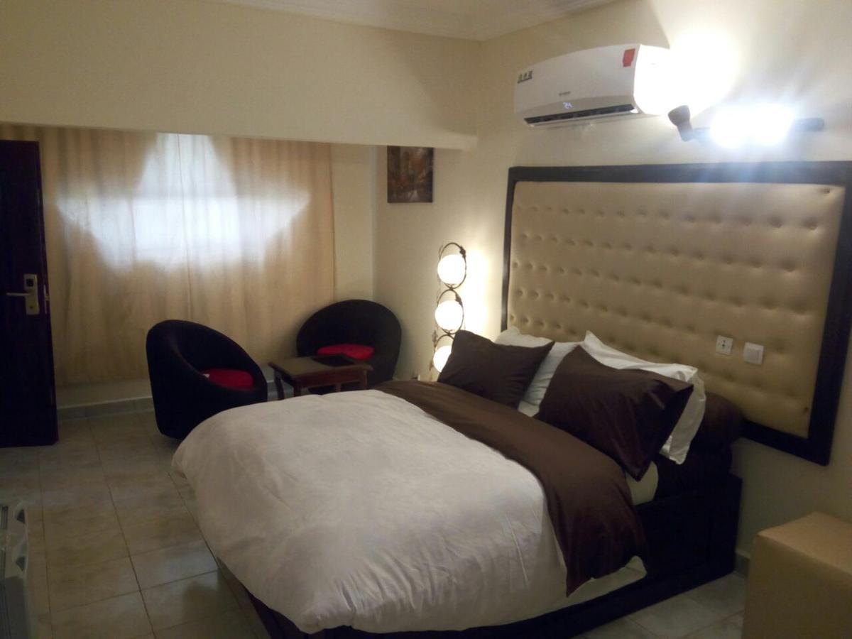 Hotel Saphir Abidjan Exterior foto