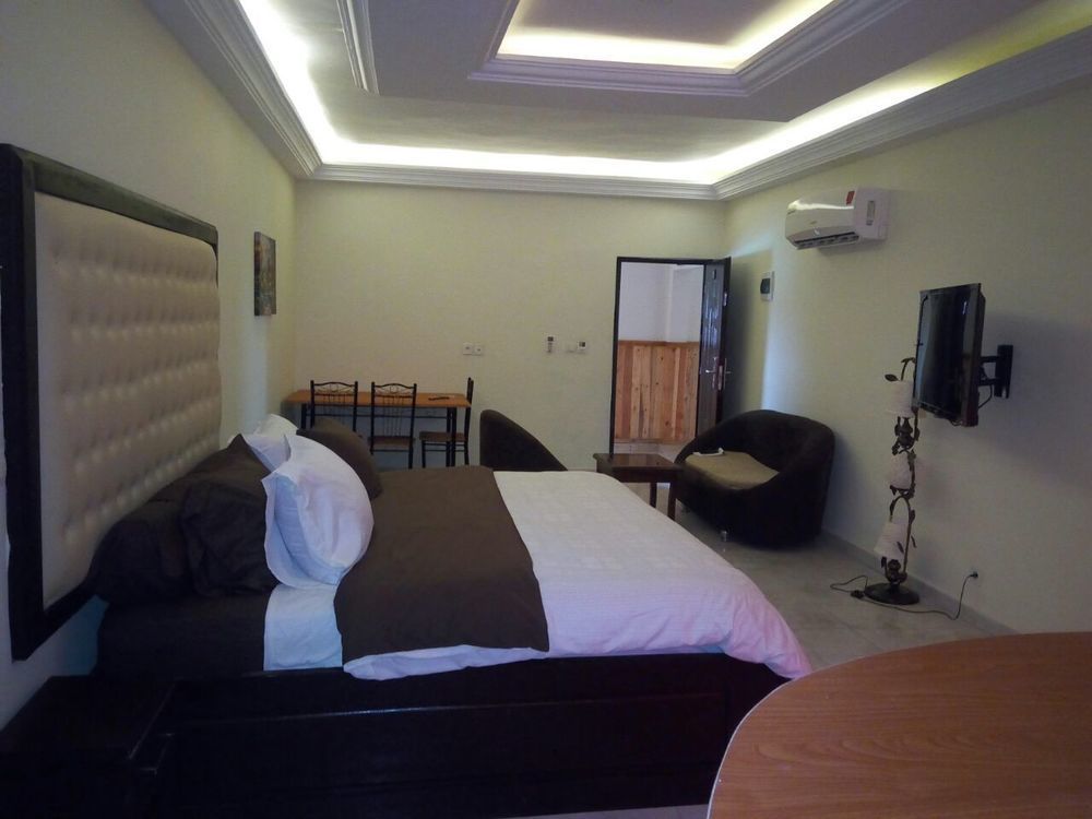 Hotel Saphir Abidjan Exterior foto