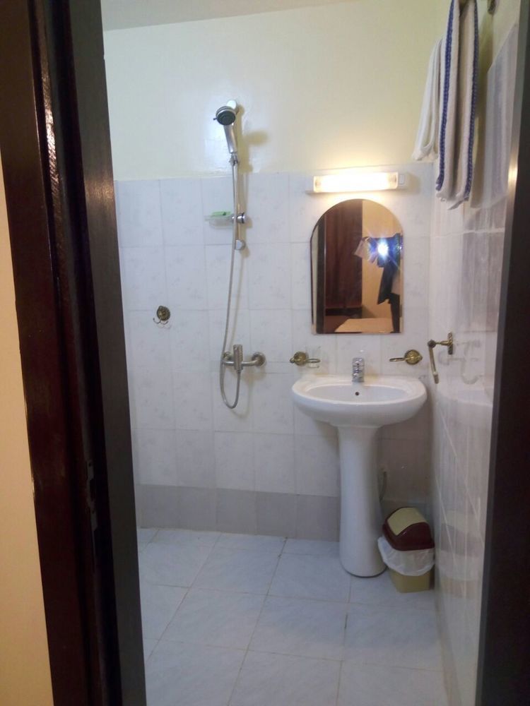 Hotel Saphir Abidjan Exterior foto